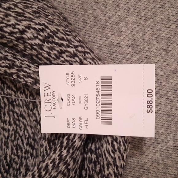 NWT J.crew Factory Cowl neck gray sweatshirt. Size small. - Picture 4 of 5